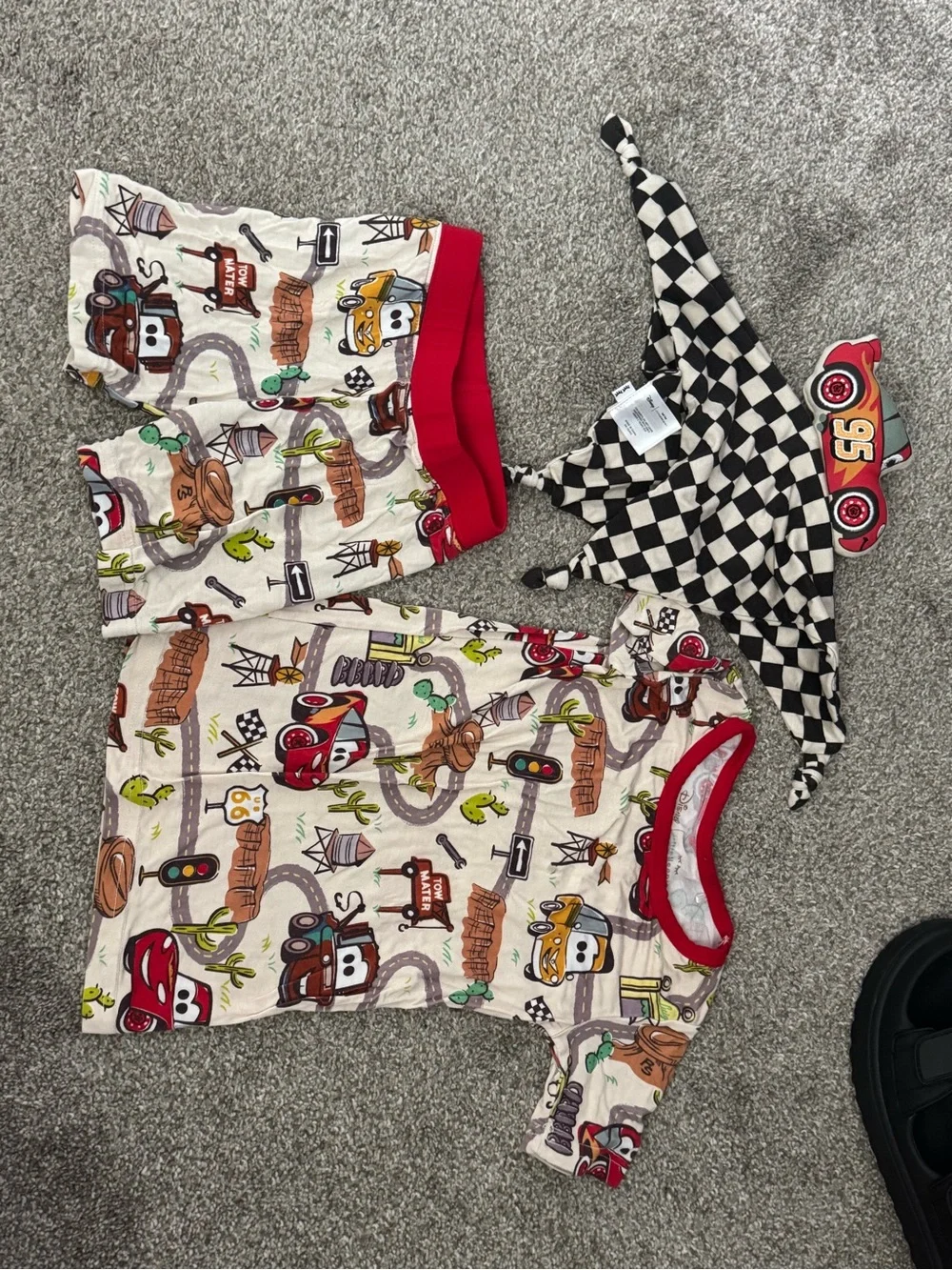 Little Sleepies Disney Pixar Cars - Picture 1 of 5